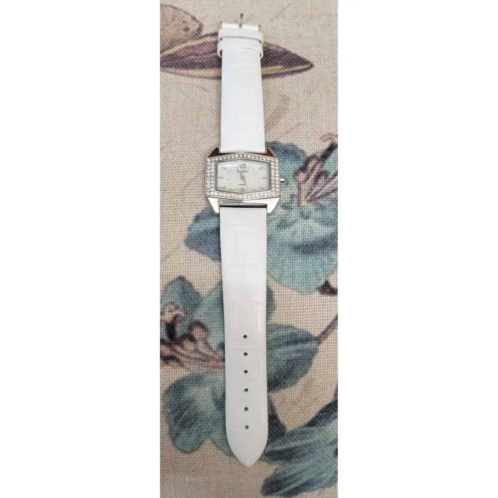 Vintage Cardini Elegant Dress Watch - White Croc-Embossed Leather Strap